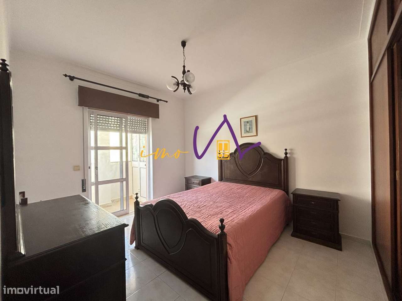 Apartamento T2 com parqueamento em Armação de Pêra-17