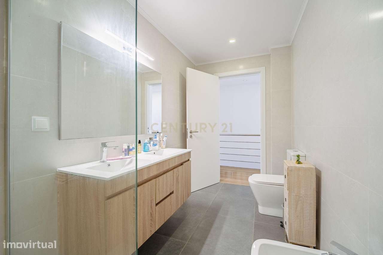 Moradia T3 - Quinta Genovesa/Sobreda-22