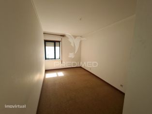 Apartamento T3 no centro de Macedo de Cavaleiros - Grande imagem: 4/12