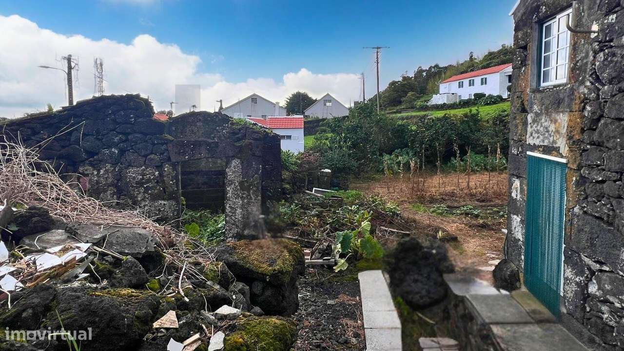 Terreno Para Construir ou Recuperar nas Ribeiras – Ilha do Pico - Grande imagem: 5/12