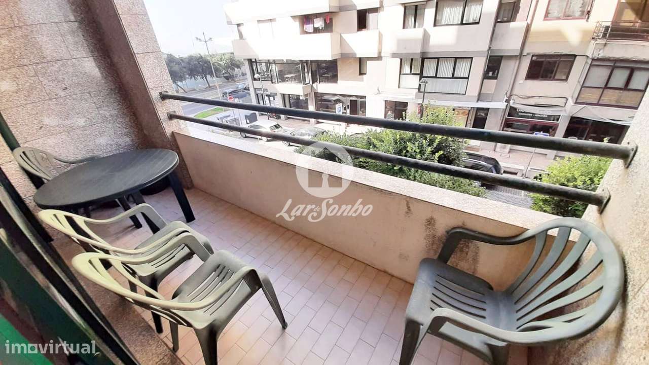 Apartamento T3 com garagem fechada na Póvoa de Varzim - Grande imagem: 2/24
