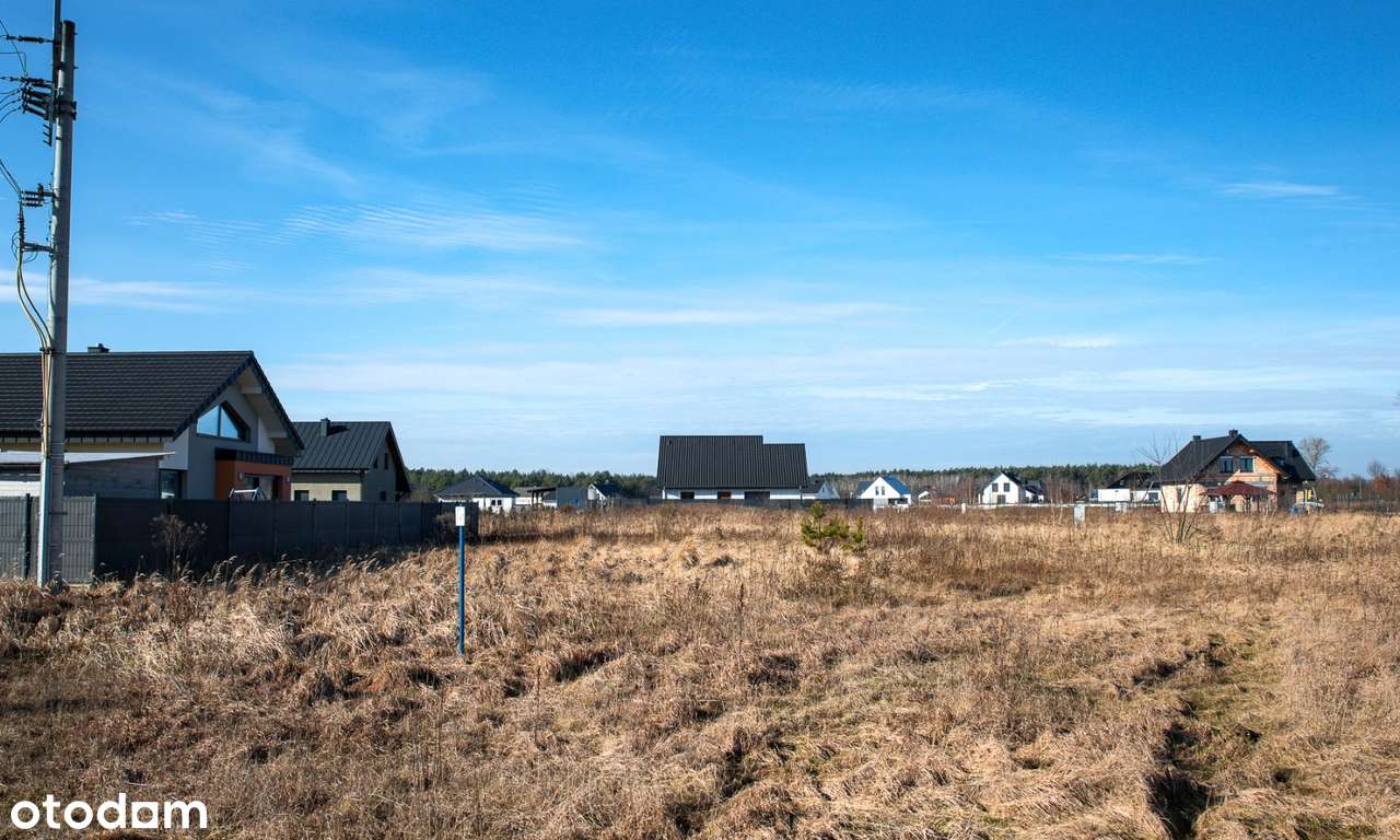 Działka 795 m² z mediami w spokojnej okolicy-10