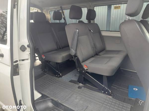 Volkswagen Transporter - 5