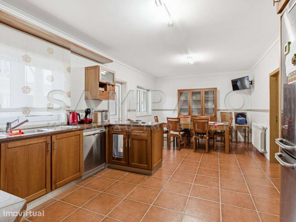 Moradia T4 - Jovim!-29