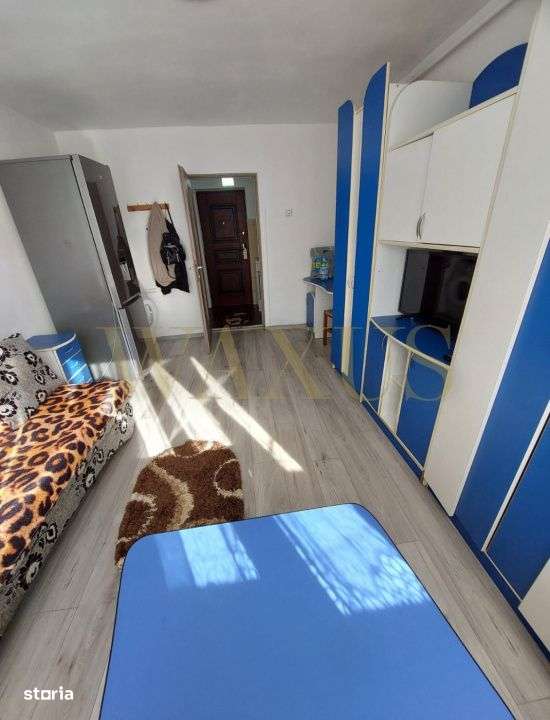 Garsoniera ,zona SUD ,etaj 2 - Imagine principală: 3/4