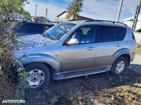 Dezmembrari  Ssangyong REXTON (GAB)  2002  > 0000 2.7 Xdi Motorina - 1