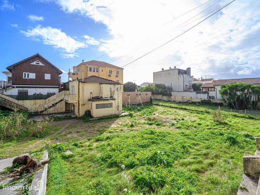 Moradia com Terreno em Cortegaça-49