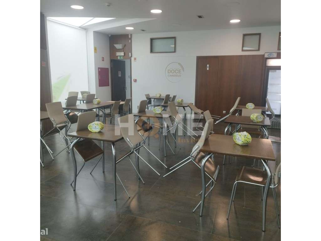 ESTABELECIMENTO COMERCIAL PARA VENDA - CANIDELO, VILA NOVA DE GAIA-6