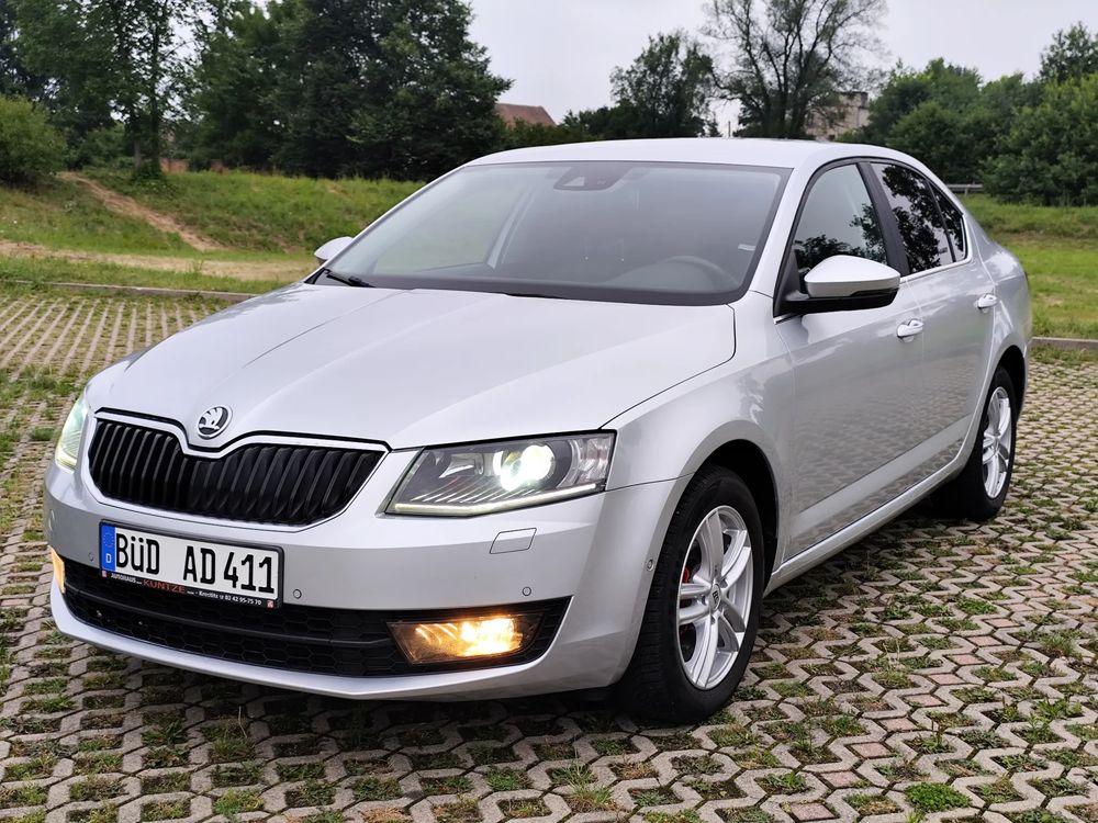 Skoda Octavia III (2013-) 1.4 TSI Green tec Elegance 2013