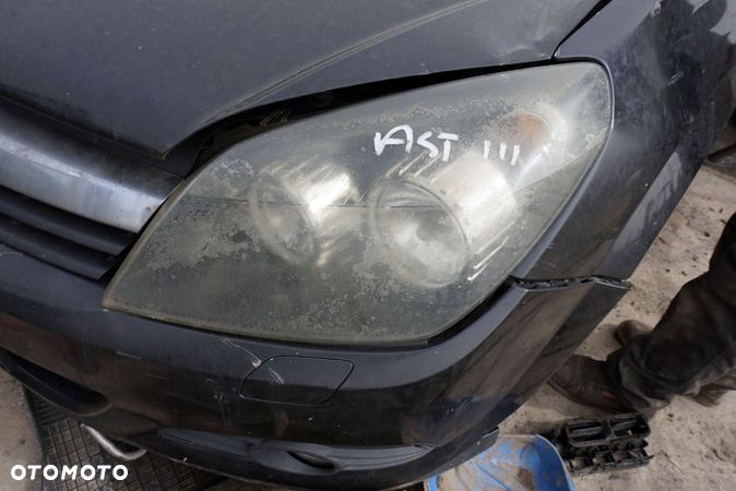 LAMPA PRZEDNIA LEWA ASTRA III H  OPEL 2004-2006 - 1