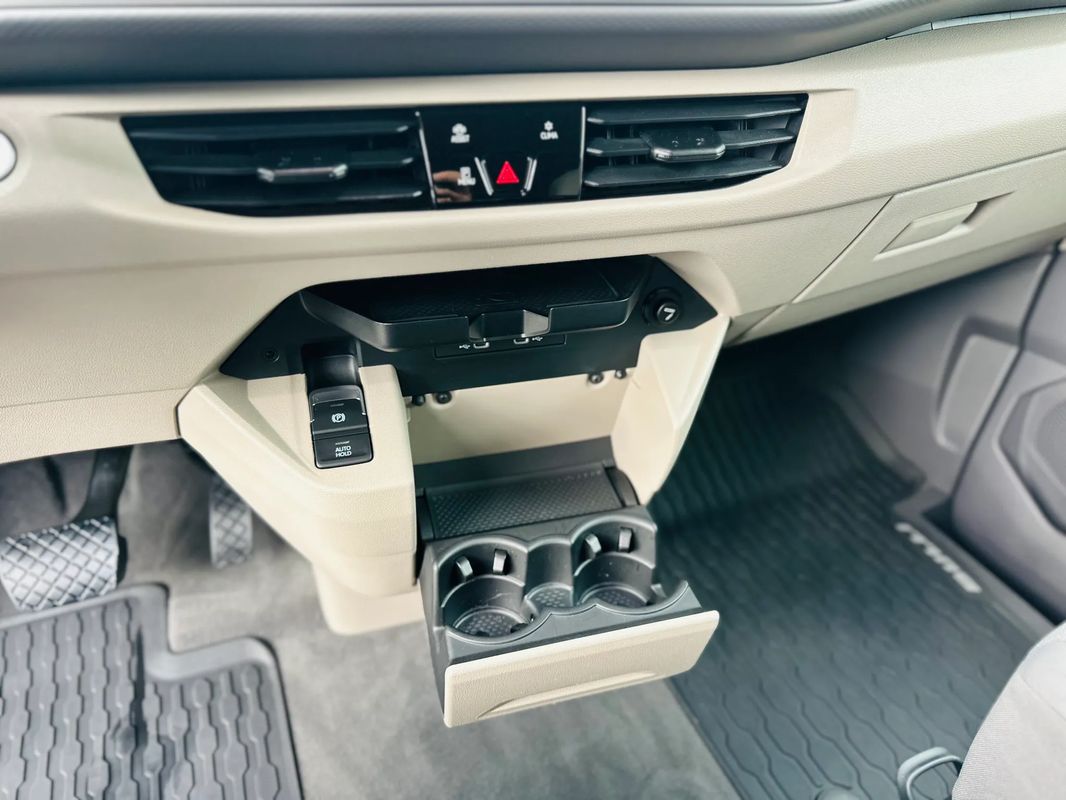 Volkswagen Multivan 2.0 TDI DSG 110KW - 25