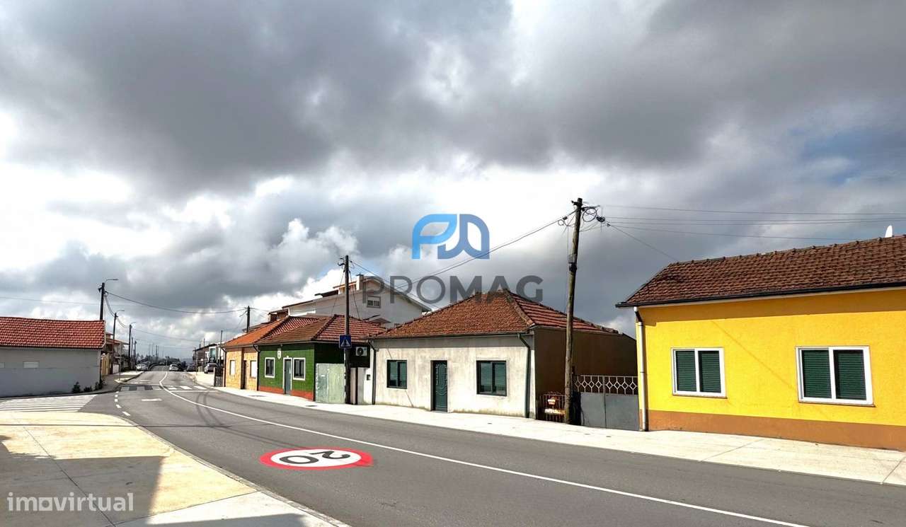 MORADIA TÉRREA T2 isolada, para REMODELAÇÃO em São Cosme, Gondomar - Grande imagem: 2/28