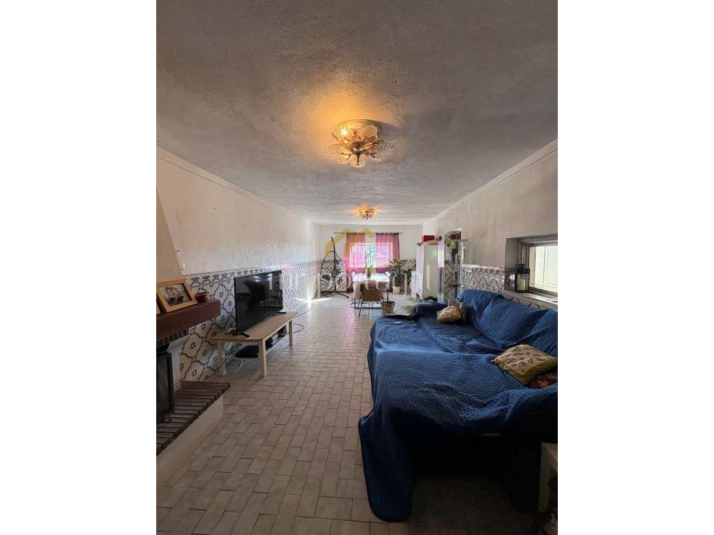 Quintinha em Mafra com 5.375m² | Moradia T2 + Potencial de Construç...-26