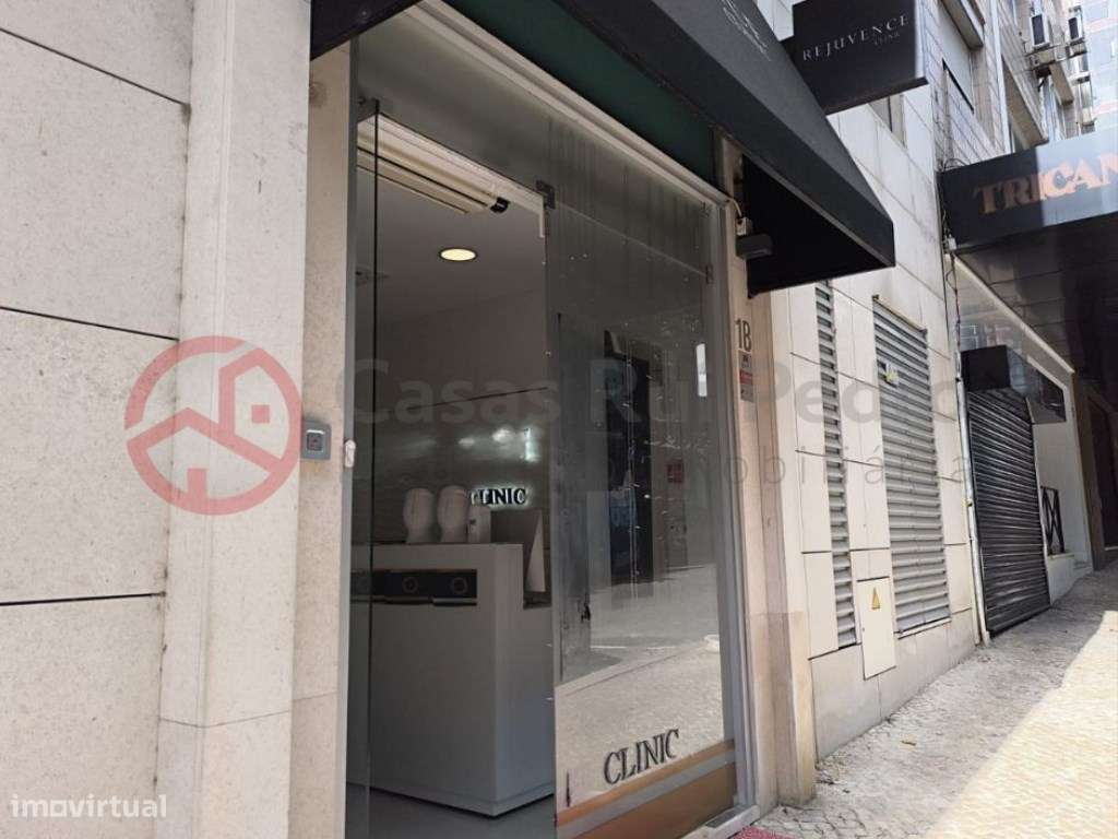 Loja com Parqueamento e Arrecadação, Lisboa - Grande imagem: 2/30
