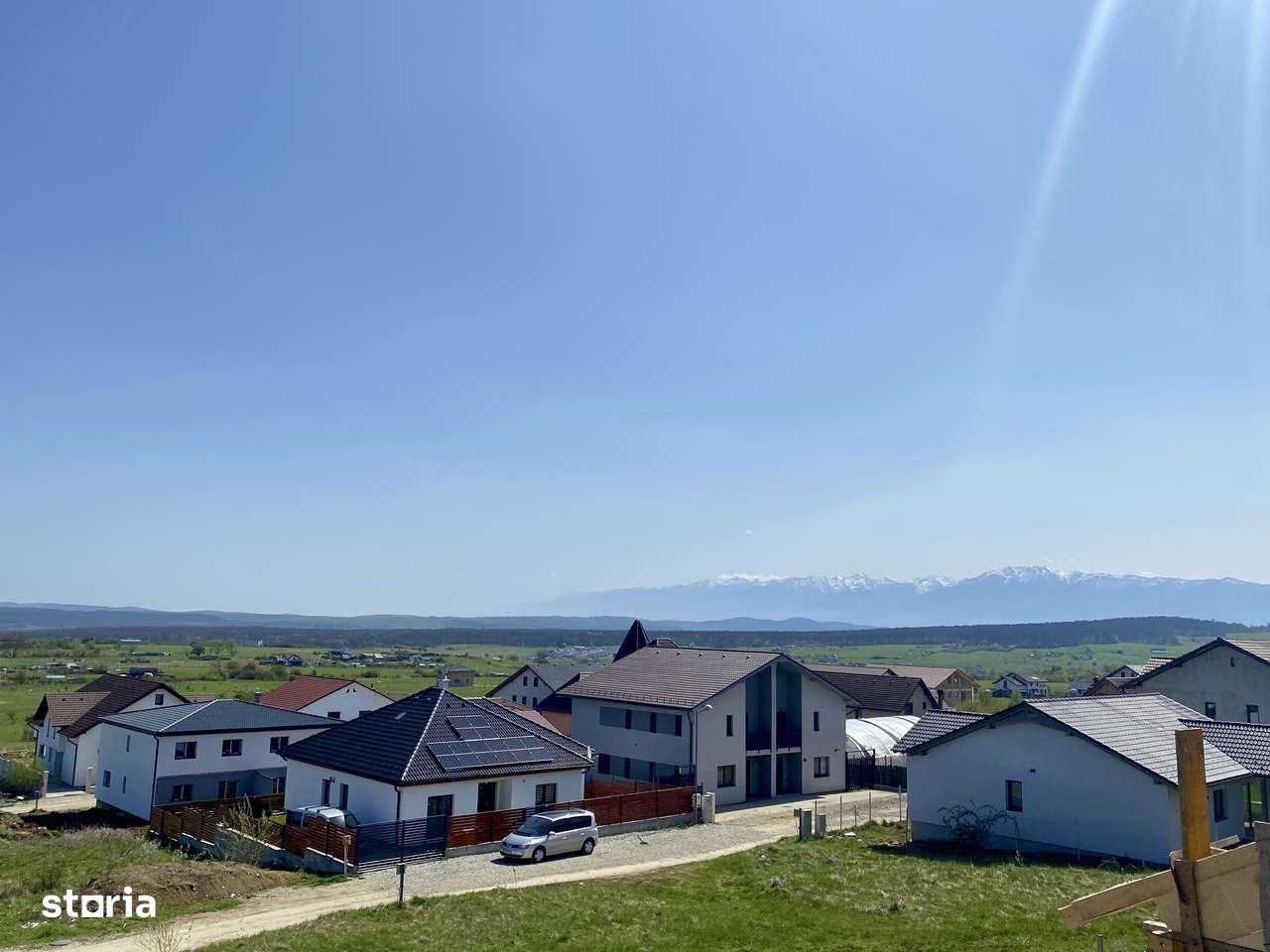 Casa de vanzare tip duplex - pivnita, terasa - Cisnadie, Cartierul Arh - Imagine principală: 4/20