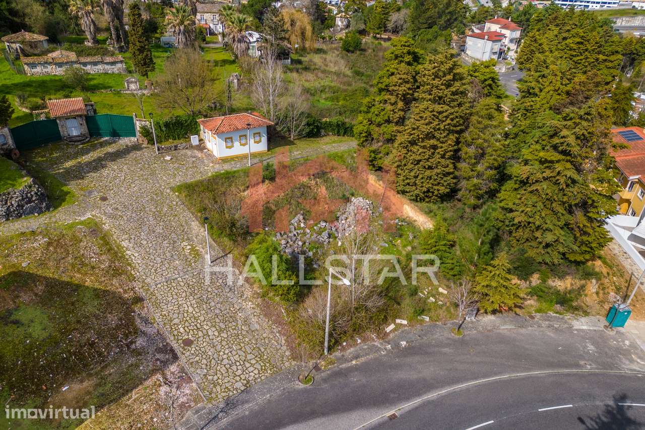 Terreno para Construção / Área Total de 215m2 / Quinta do Rei / Pousos - Grande imagem: 2/24