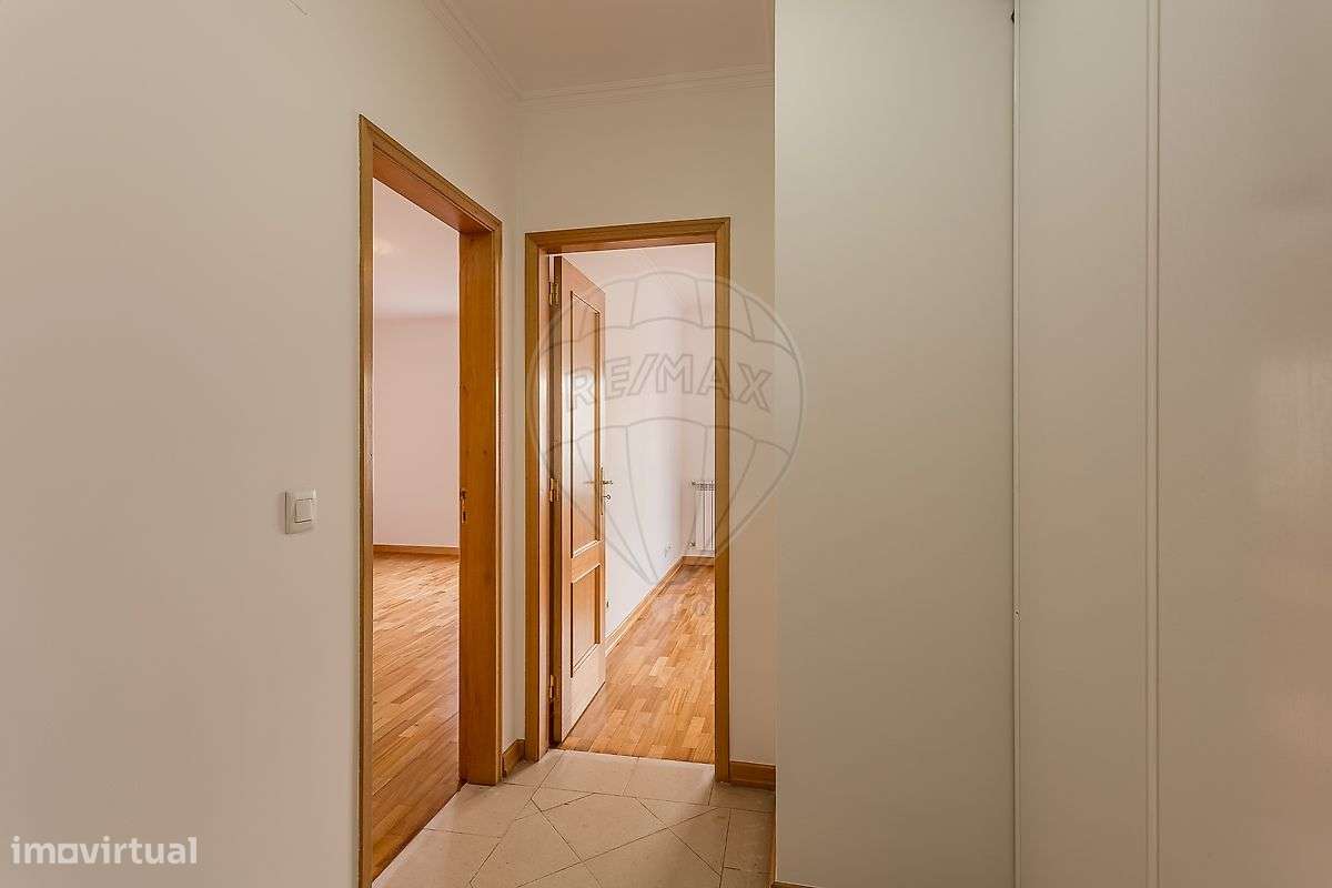 Apartamento T2 para arrendamento - Grande imagem: 3/27