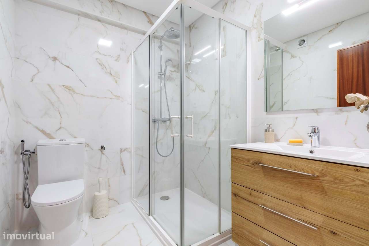 Apartamento T3 em Casal de São Brás, Amadora-32