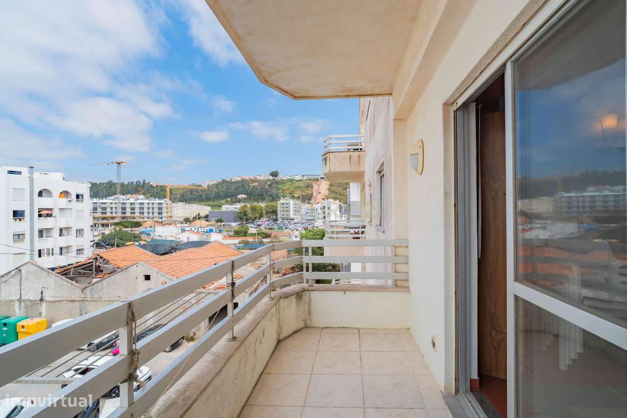 Apartamento T2 à Venda | Nazaré | Vista Lateral para o Mar-20