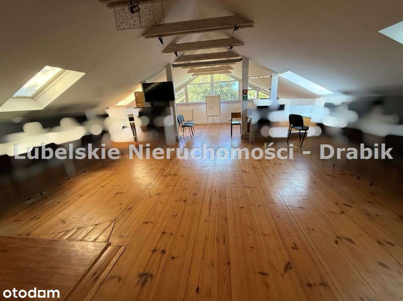 Budynek handl-usług-mieszkalny Lublin,Czechów-12