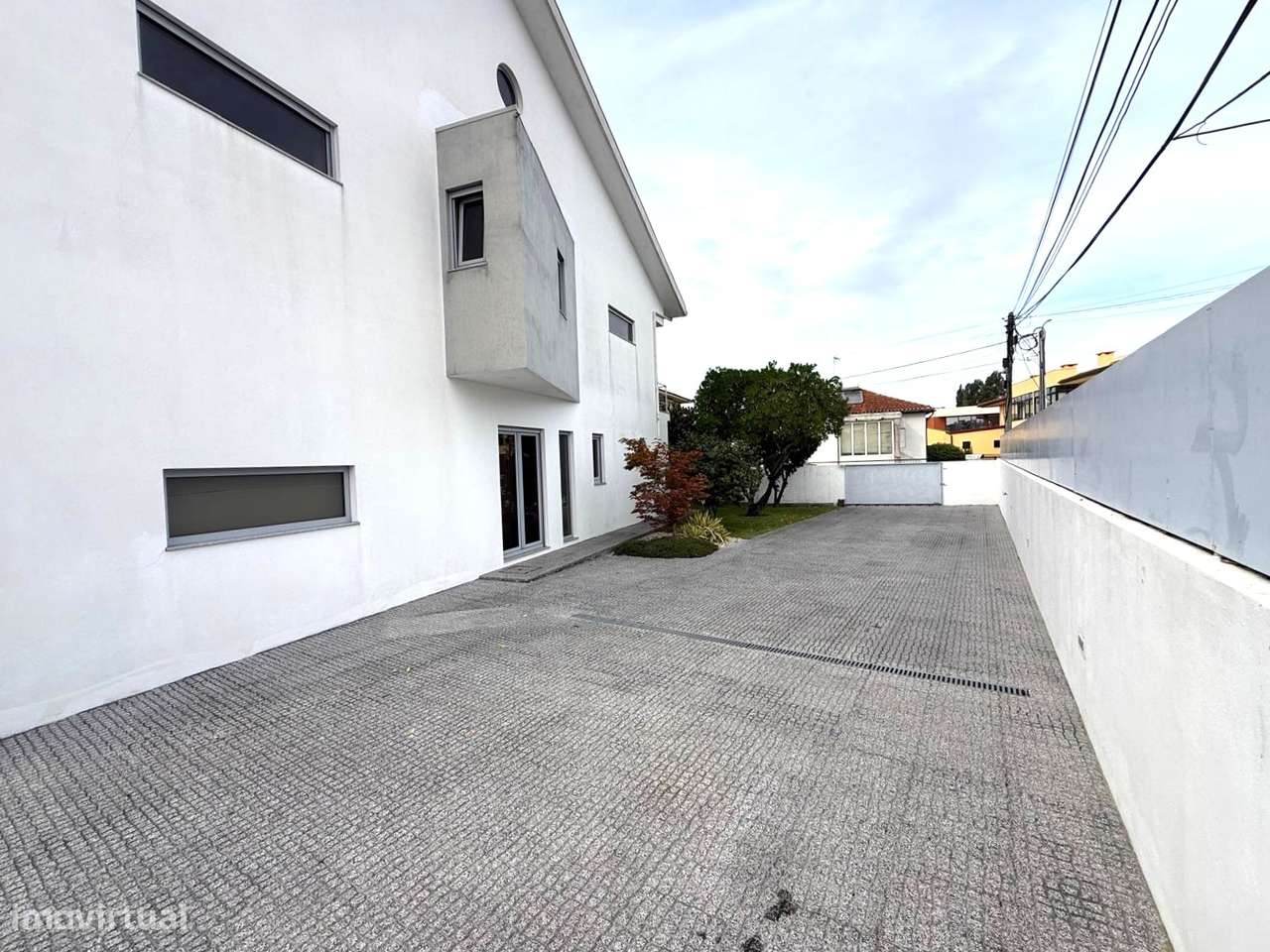 Moradia T5 de excelência no centro de Ovar |-49