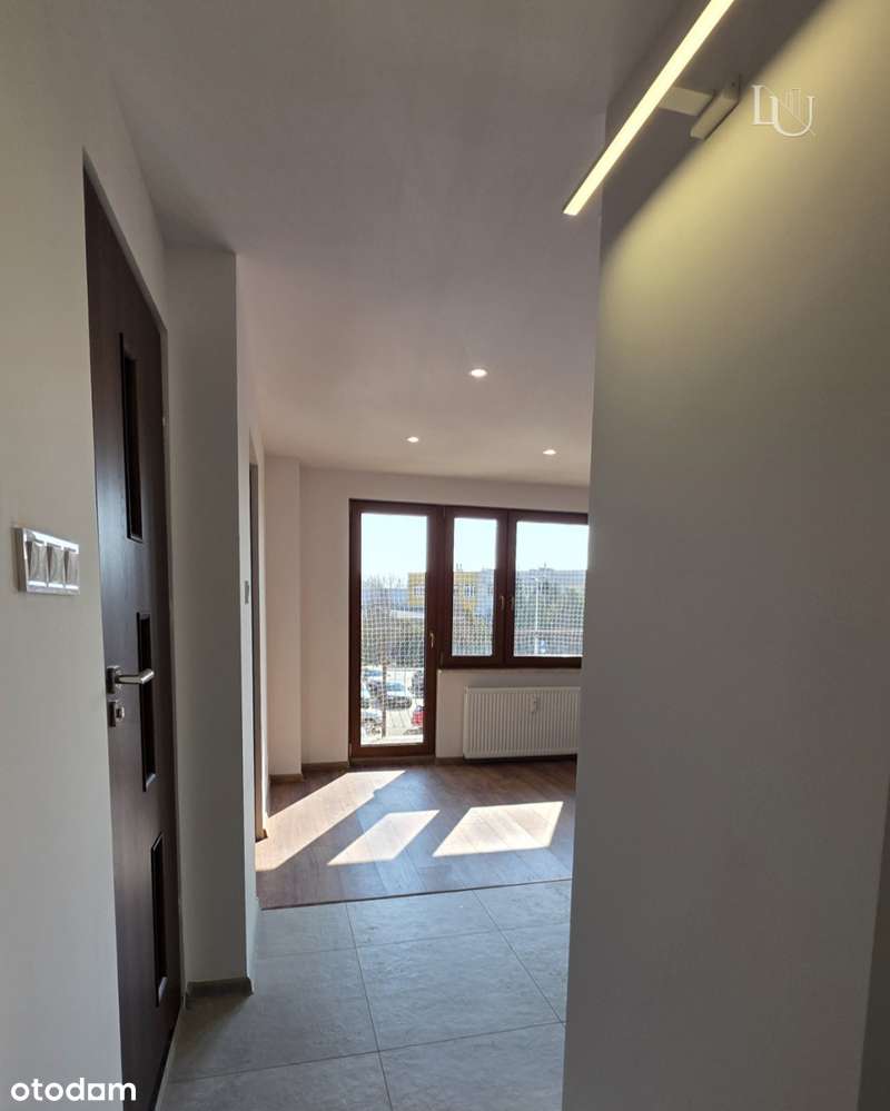 2 pokoje do wejścia, po generalnym remoncie-11