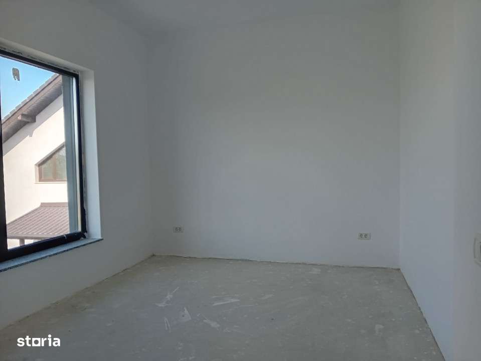 De vanzare vila individuala ''la alb'' 5 camere teren generos Corbeanc-10