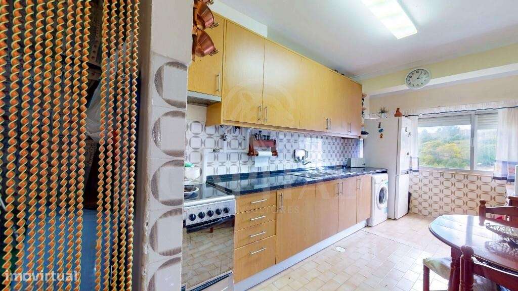 ✨ T2 com Entrada Independente e Espaço Exterior em Porto Salvo-19