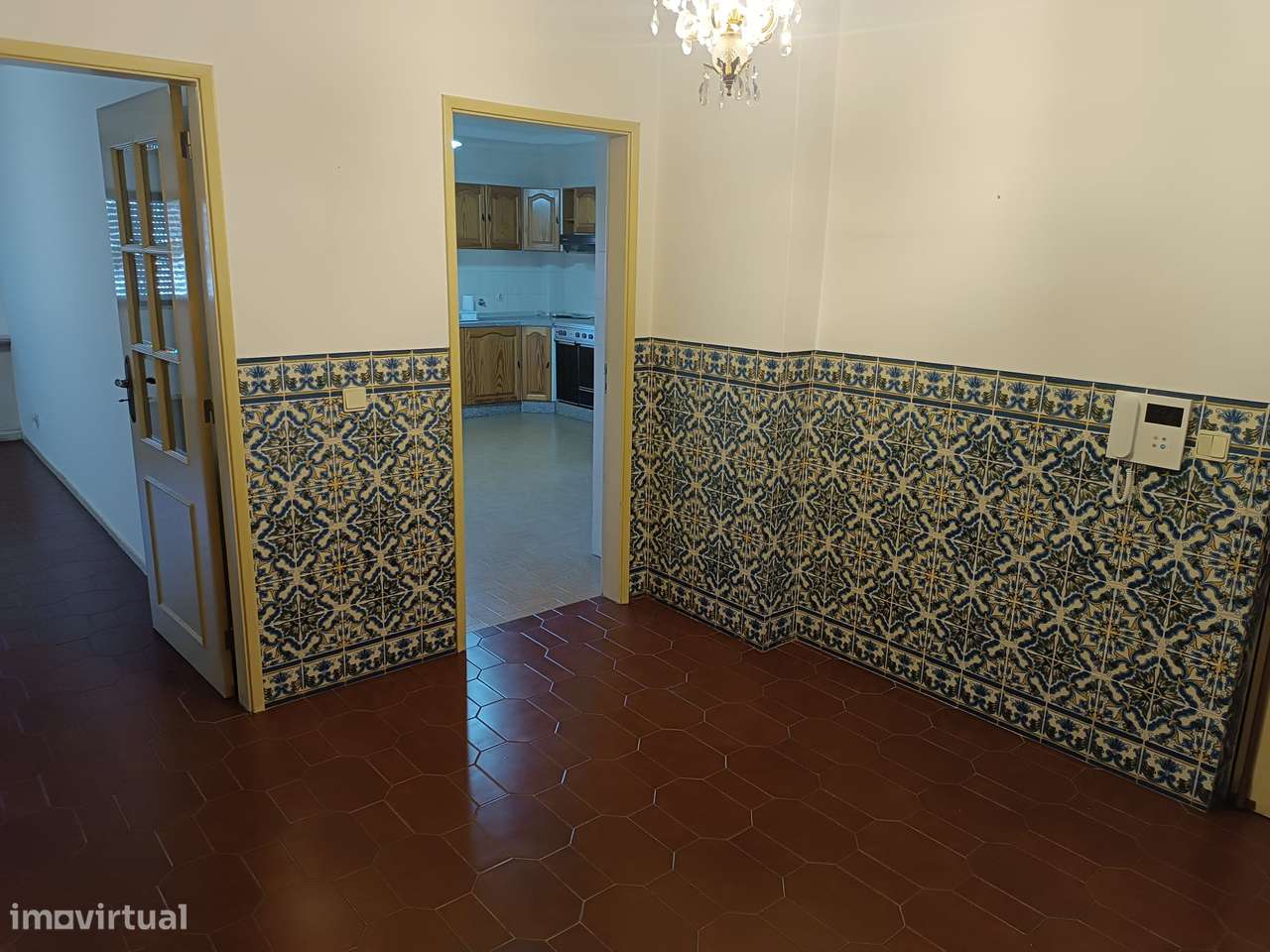 Apartamento T4 em Coimbra (Vale das Flores)-1