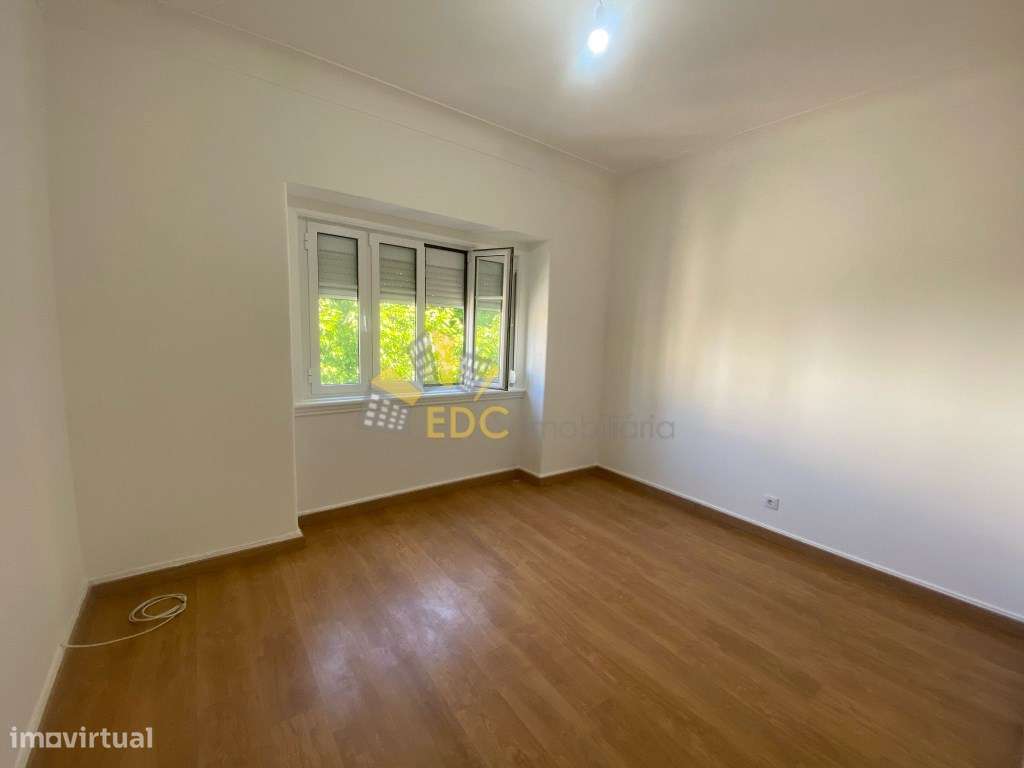 Apartamento T4 com Grande Potencial e Ótima Localização | Localizad...-20