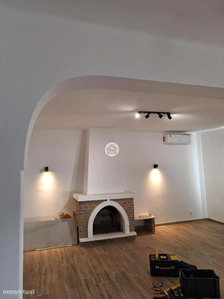 Moradia T5 com piscina - Grande imagem: 4/9