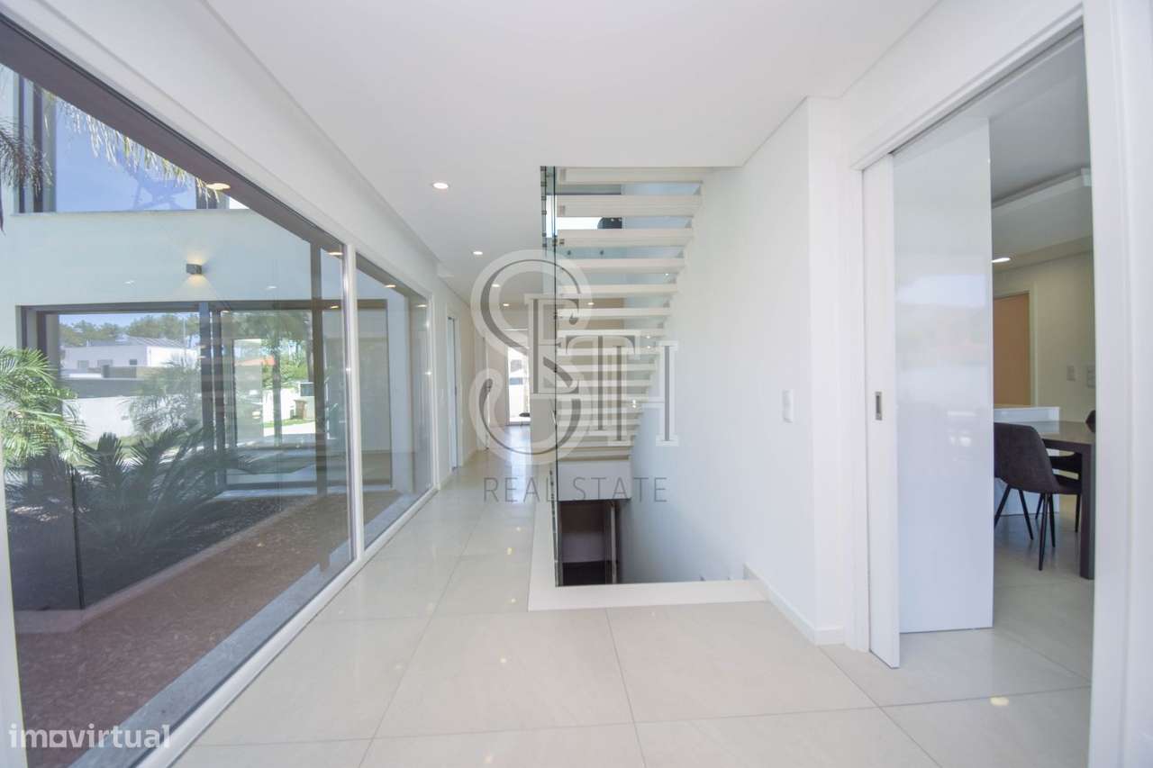 MORADIA V5 ISOLADA VERDIZELA-20