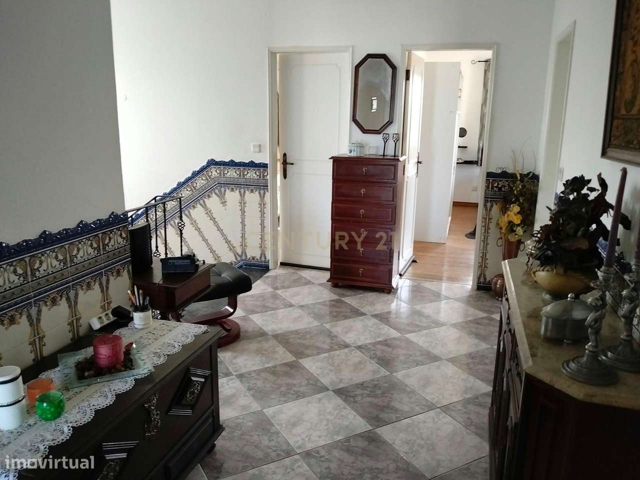 Moradia T4 Independente em Quinta das Laranjeiras-32