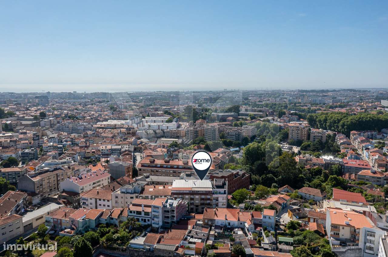 T2+1 com Varandas, Lugar de garagem, Totalmente Remodelado - Paranhos-38