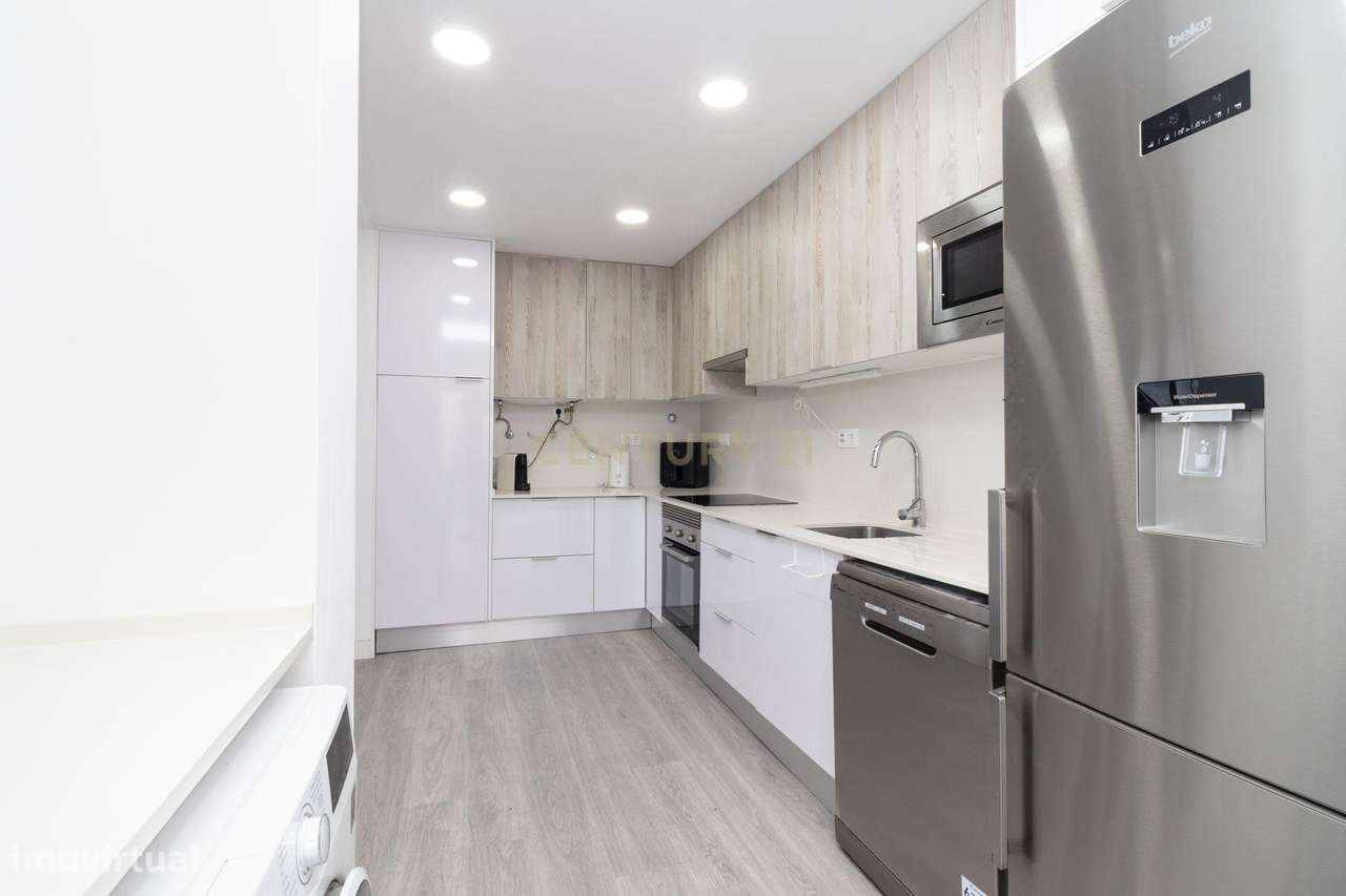 DESTAQUE DA SEMANA — AMORA- Apartamento T2 Totalmente Renovado com Ter - Grande imagem: 5/40