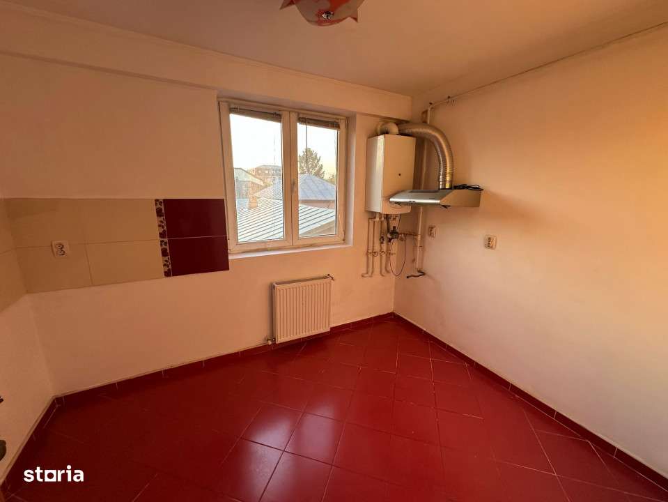 3 camere | Pacii | Militari | Bloc nou | Centrala | metrou 12' - Imagine principală: 5/9