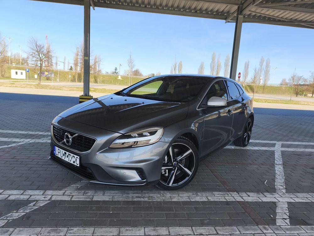 Volvo V40 II D3 Geartronic Summum 2016