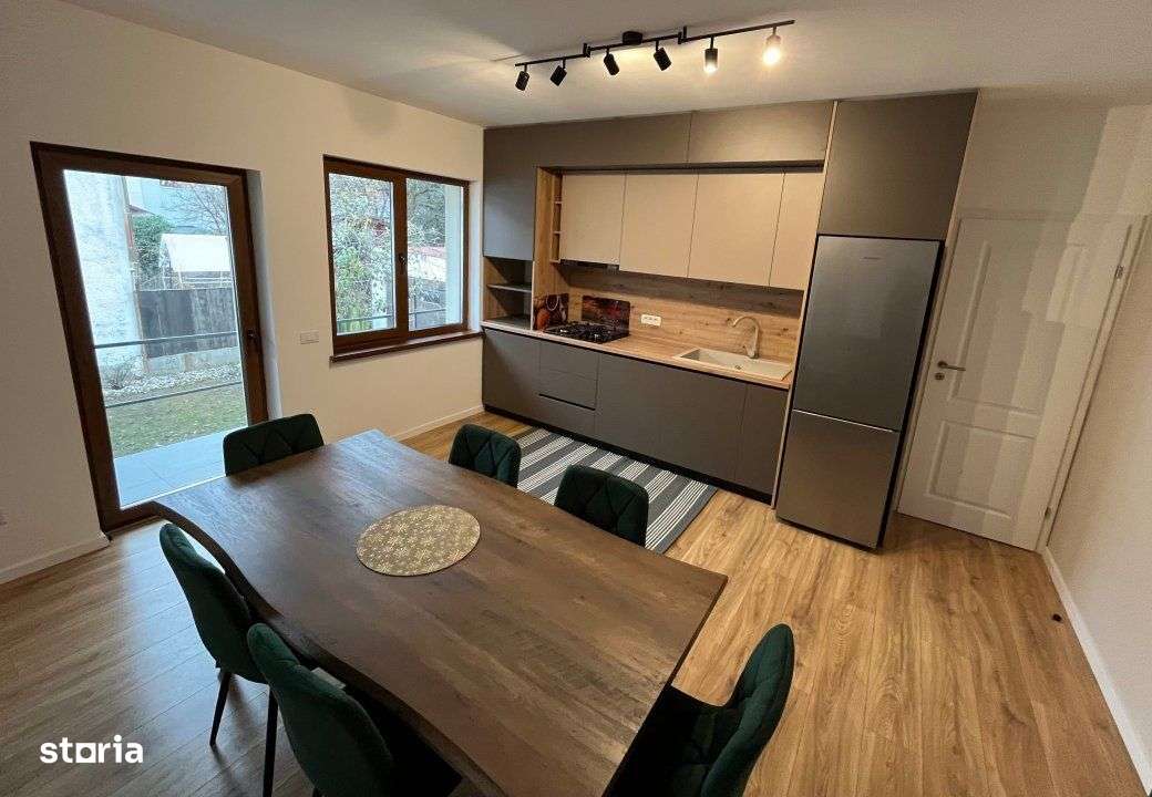 Casa semimobilata renovata modern in zona Spitalul Judetean - Imagine principală: 4/7