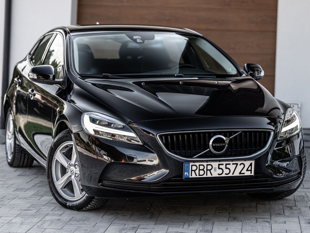 Volvo V40 II (2012-) D2 Kinetic 2017