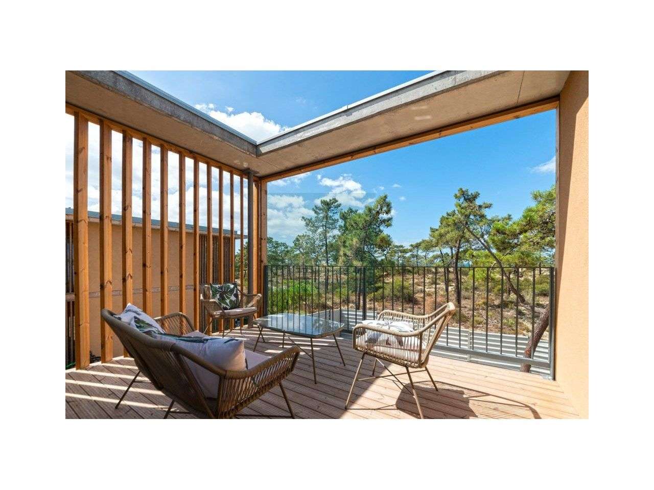 Apartamento T3 com Piscina Privativa no Rooftop, em Troia