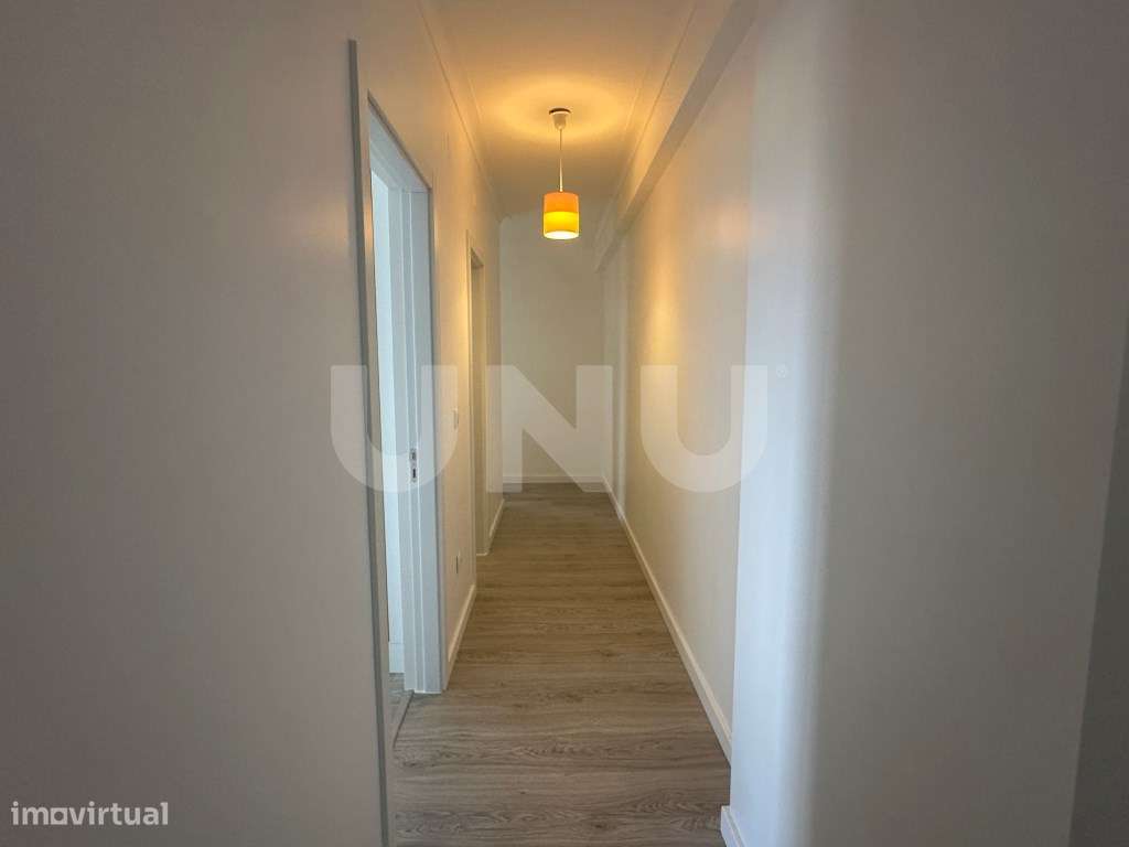 Apartamento T3 Remodelado-12