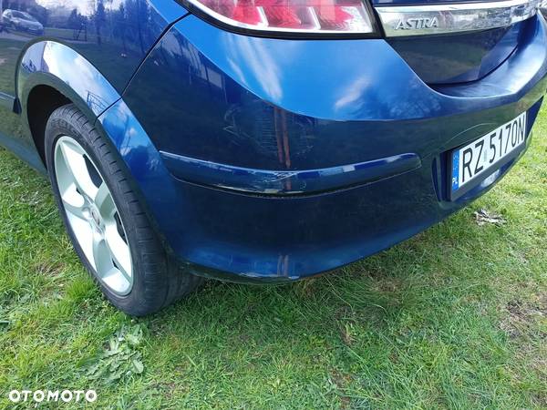 Opel Astra III GTC 1.8 Sport - 21