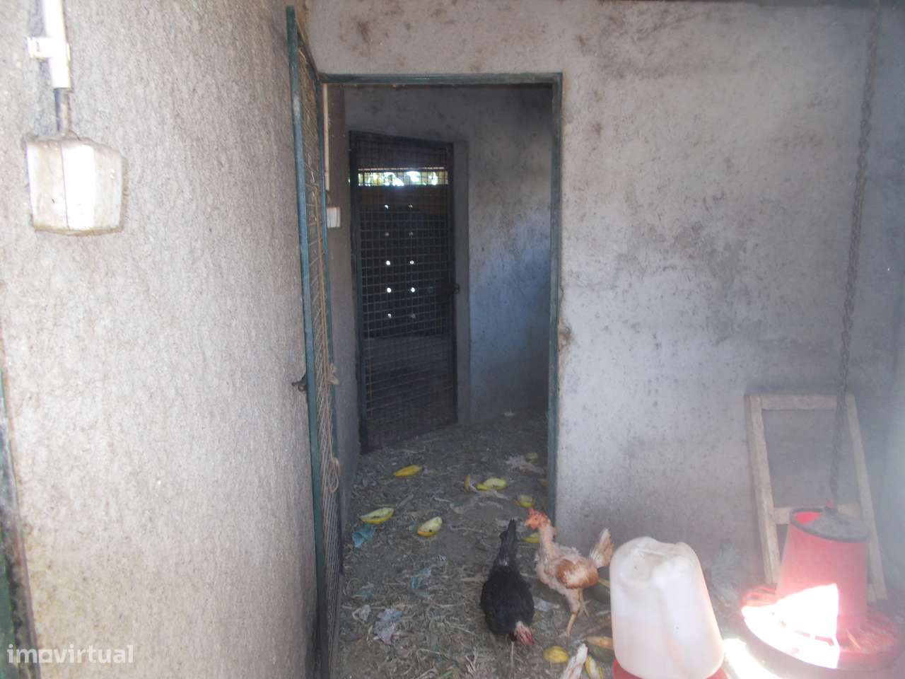 Terreno e Armazém em Chaves-5