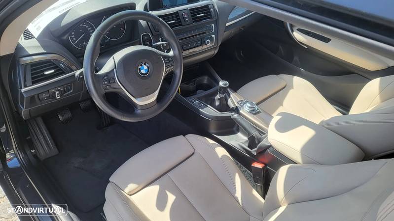 BMW 220 d Pack M - 38