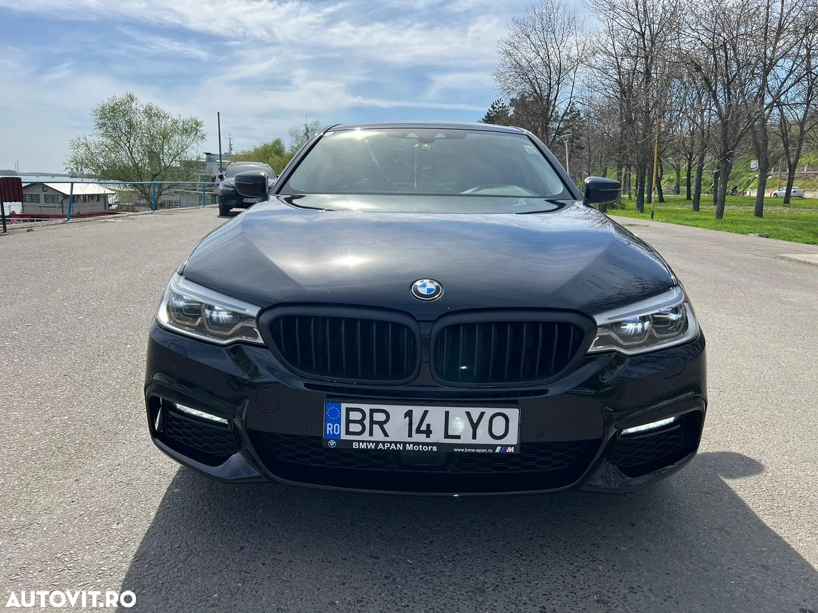 BMW Seria 5 530i AT - 4