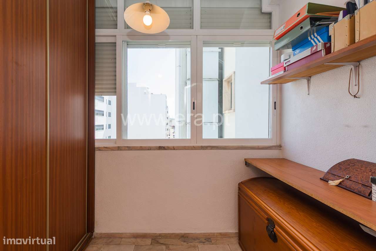 Apartamento T2 com 77 m perto do Metro-13