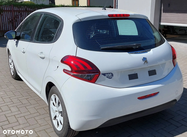 Peugeot 208 1.2 PureTech Allure S&S - 19