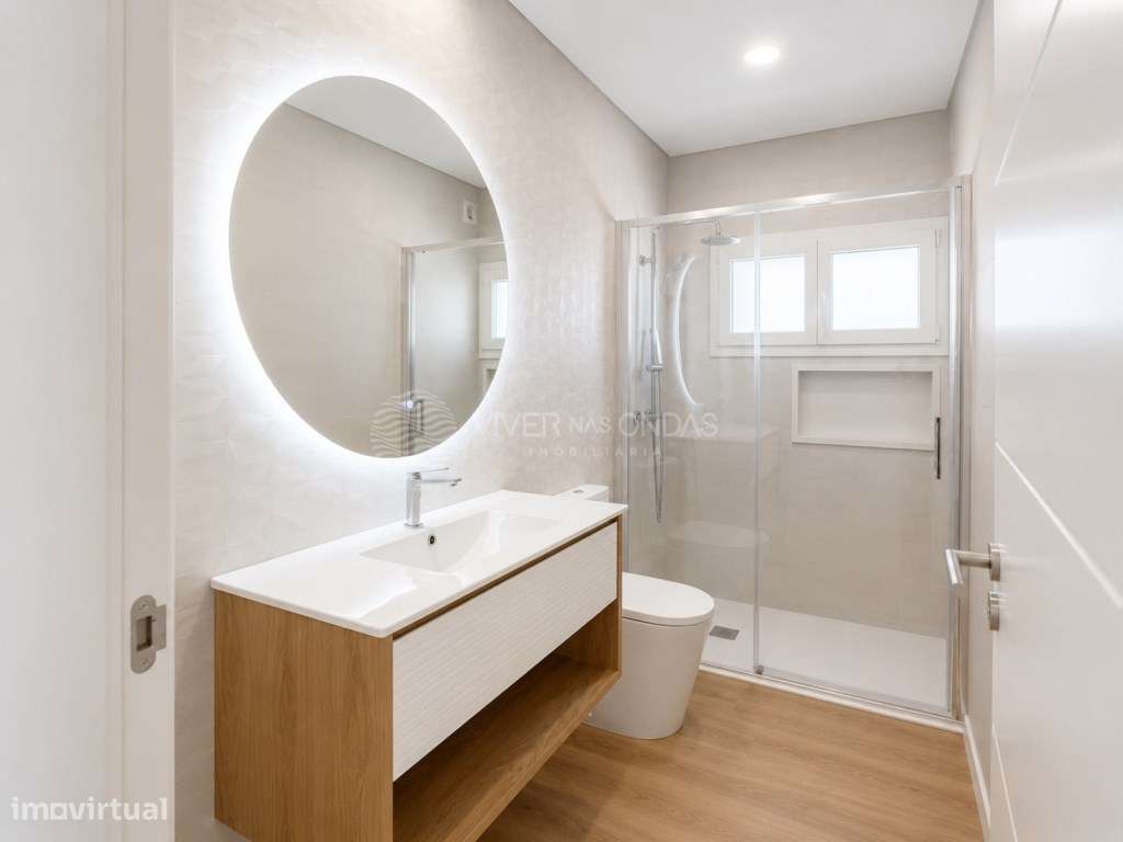 Oferta da Escritura | Moradia T3+1 Térrea com 307 m² em Fernão Ferro-20