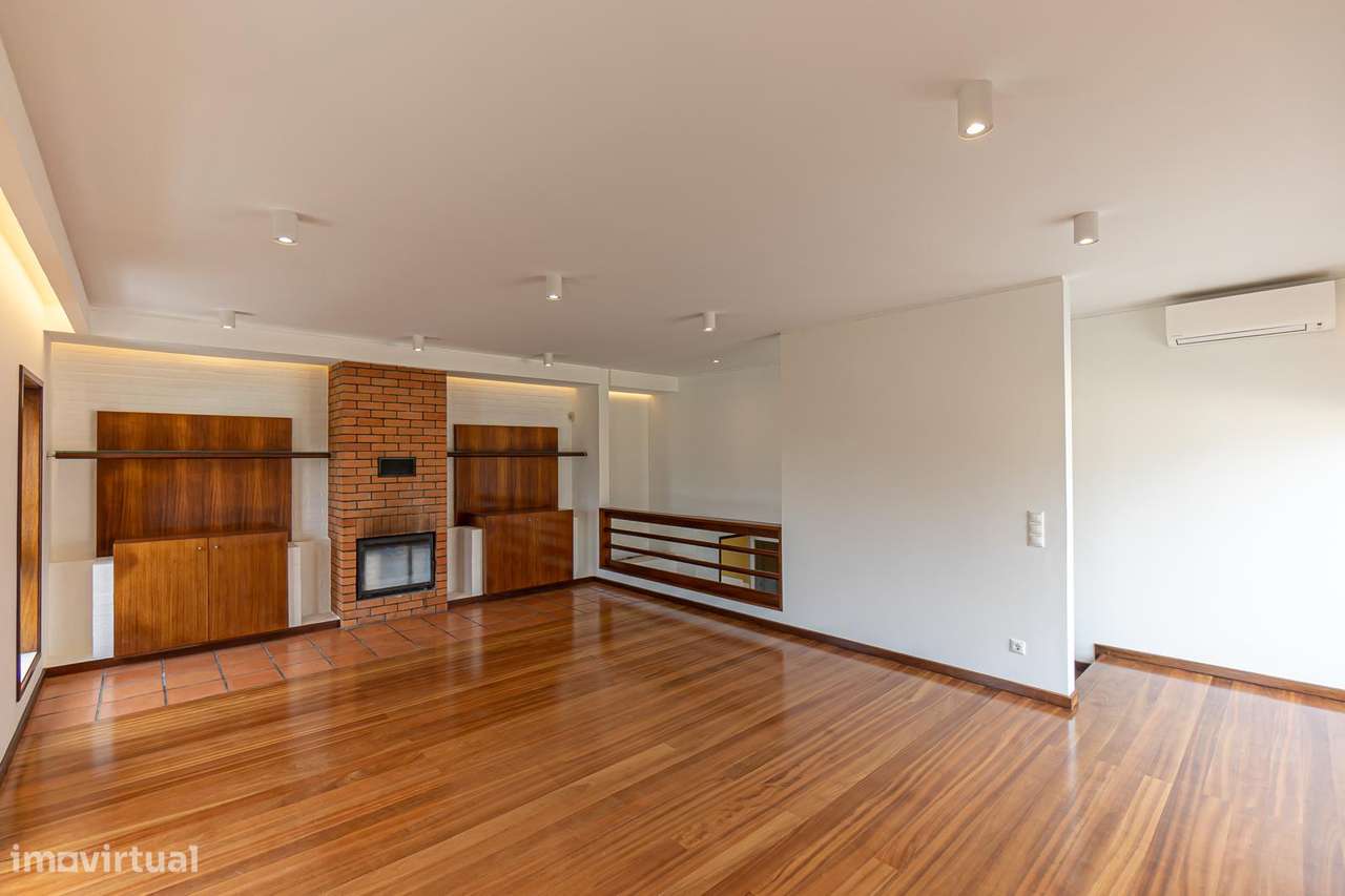 Moradia T3 de 4 Frentes, no centro Avanca( Estarreja),  lote de 360 m2-10