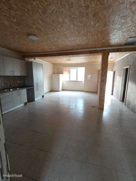 Vende-se Moradia T4 - Alfândega da Fé - Grande imagem: 5/12